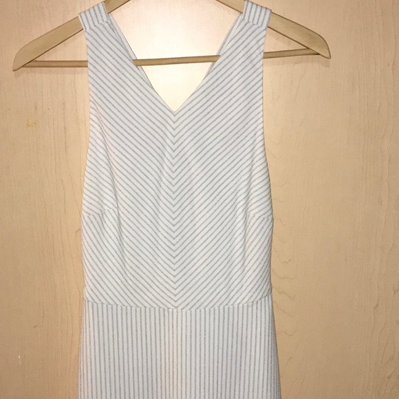 BR Blue and white striped dress - Picture 3 of 7